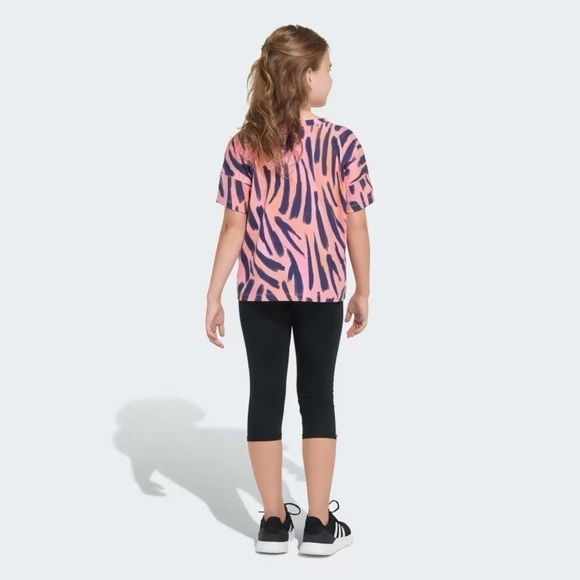 ADIDAS GIRL’S LOGO ALLOVER PRINT TEE - Picture 3 of 8